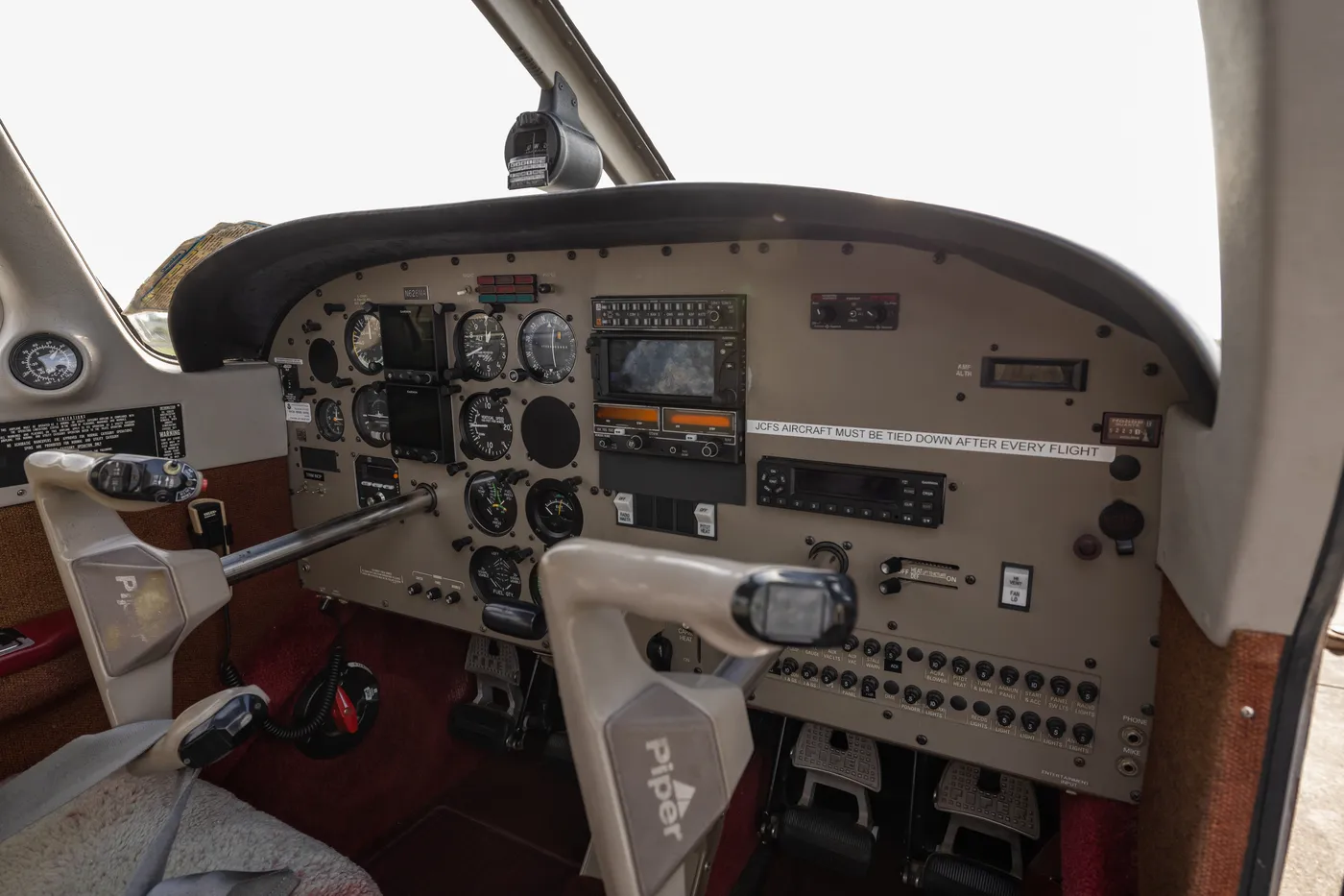 Piper PA-28 Archer III (N626MA) at Jefferson City Flying Service — photo 3